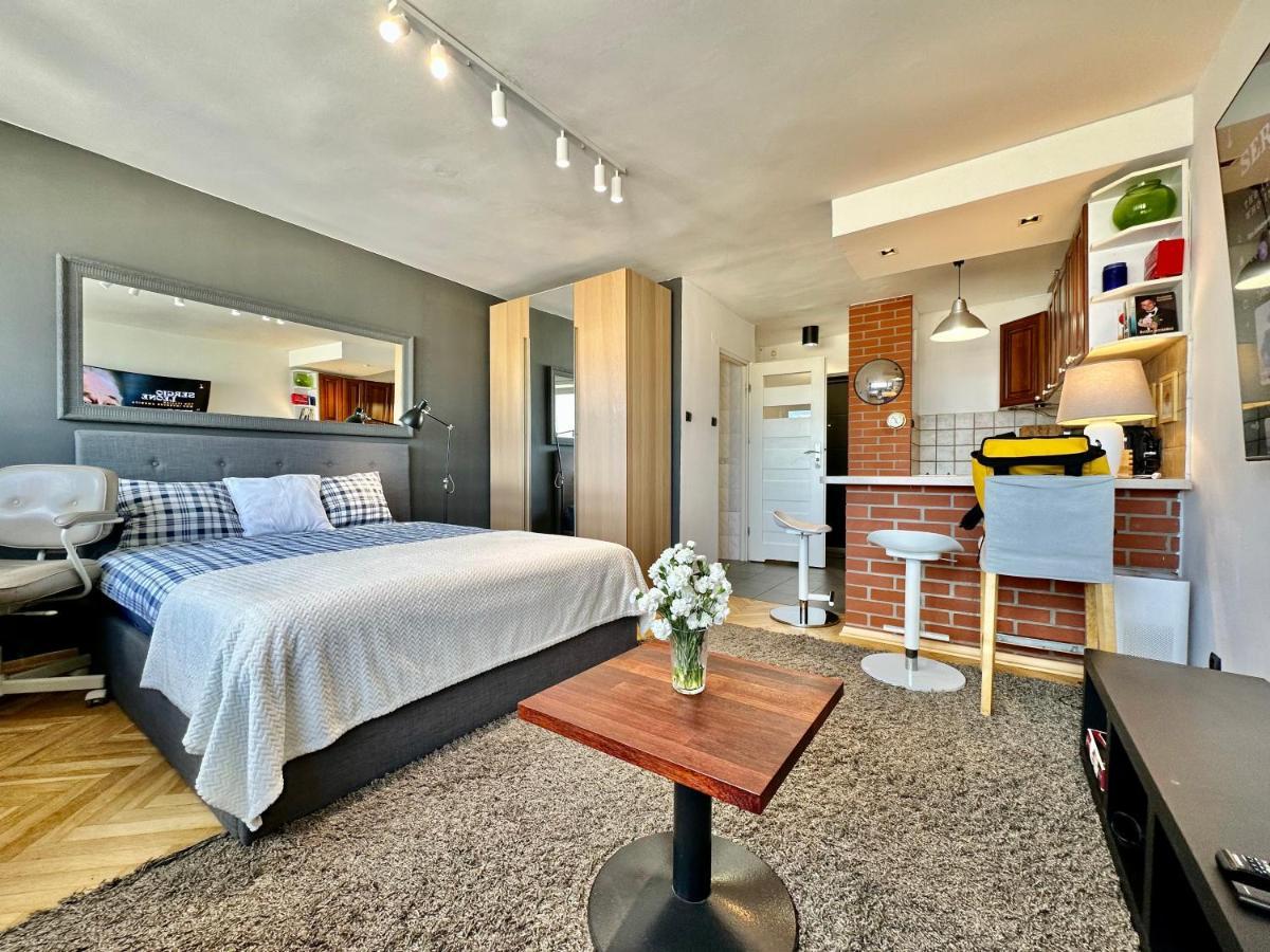 Super Apartament White Warszawa 2X Metro Scisle Centrum Wifi 300 Mbs New Экстерьер фото